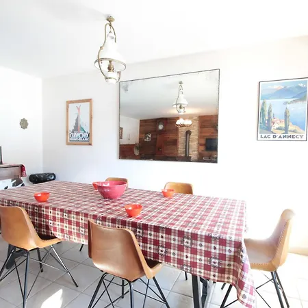 3 Chambres, 2 Sdb, Parking, Proche Pistes, Equipements De Standing - Fr-1-572-46 Apartment